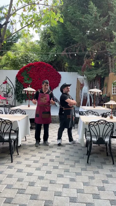 Restoran fasıl duyurusu — film kapağı